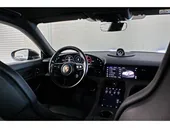Porsche Taycan - Miniatura 15