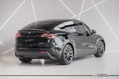Tesla Model Y - Miniatura 2