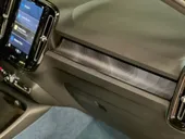 Volvo XC40 Recharge - Miniatura 18