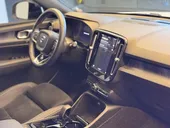 Volvo XC40 Recharge - Miniatura 17