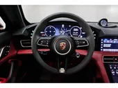 Porsche Taycan - Miniatura 19