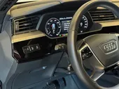 Audi E-tron - Miniatura 17