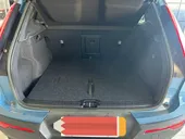 Volvo XC40 Recharge - Miniatura 17