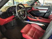 Porsche Taycan - Miniatura 4