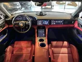 Porsche Taycan - Miniatura 8