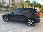 Volvo XC40 Recharge - Miniatura 3
