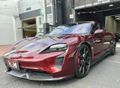Porsche Taycan - Miniatura 5