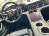 Porsche Taycan - Miniatura 17