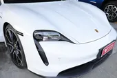 Porsche Taycan - Miniatura 2