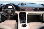 Porsche Taycan - Miniatura 7