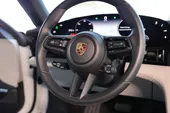 Porsche Taycan - Miniatura 13