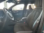 Volvo XC40 Recharge - Miniatura 10