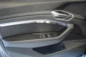 Audi E-tron Sportback - Miniatura 16