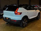 Volvo XC40 Recharge - Miniatura 10
