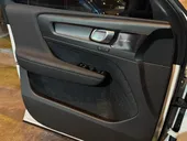 Volvo XC40 Recharge - Miniatura 13