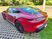 Porsche Taycan - Miniatura 14