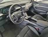 Audi E-tron - Miniatura 5