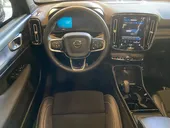 Volvo XC40 Recharge - Miniatura 9