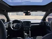 Volvo XC40 Recharge - Miniatura 12