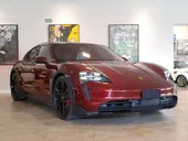 Porsche Taycan - Miniatura 3