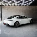 Porsche Taycan - Miniatura 2
