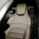 Porsche Taycan - Miniatura 4