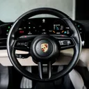 Porsche Taycan - Miniatura 16