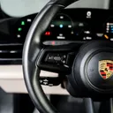 Porsche Taycan - Miniatura 17