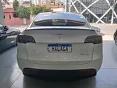 Tesla Model Y - Miniatura 4