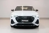Audi E-tron - Miniatura 2