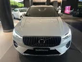 Volvo Xc60 Recharge Plug-in Hybrid - Miniatura 3