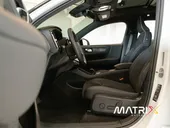 Volvo XC40 Recharge - Miniatura 16