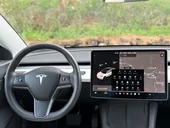 Tesla Model 3 - Miniatura 8