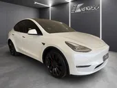 Tesla Model Y - Miniatura 2