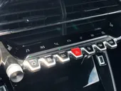 Peugeot E-208 - Miniatura 12