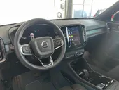 Volvo XC40 Recharge - Miniatura 14