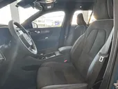 Volvo XC40 Recharge - Miniatura 18
