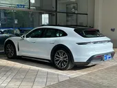 Porsche Taycan - Miniatura 7