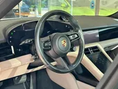 Porsche Taycan - Miniatura 10
