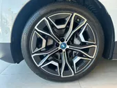 BMW Ix - Miniatura 12