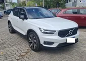 Volvo XC40 Recharge - Miniatura 1