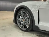 Porsche Taycan - Miniatura 9