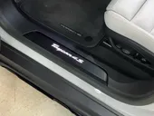 Porsche Taycan - Miniatura 10
