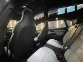 Porsche Taycan - Miniatura 13