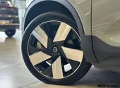 Volvo XC40 Recharge - Miniatura 4