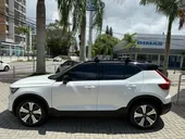 Volvo XC40 Recharge - Miniatura 3
