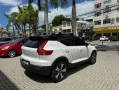 Volvo XC40 Recharge - Miniatura 5