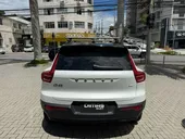 Volvo XC40 Recharge - Miniatura 16