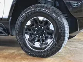 GMC Hummer EV Pickup - Miniatura 15