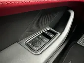 Porsche Taycan - Miniatura 14
